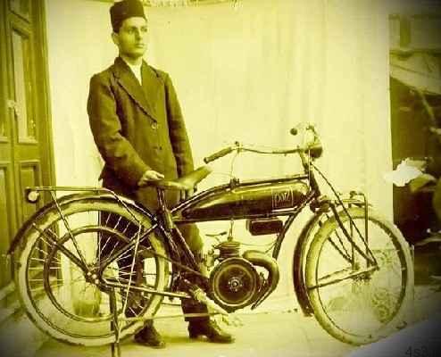 نخستین موتورسیکلت -اتوبوس دنیا طراحی شد