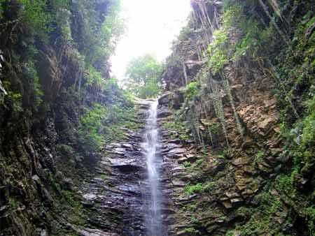 آبشار گَزو یکی از آبشار های زیبای مازندران