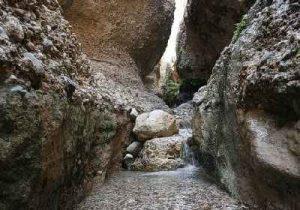 سفر به غار زیبای زینه گان سایت 4s3.ir