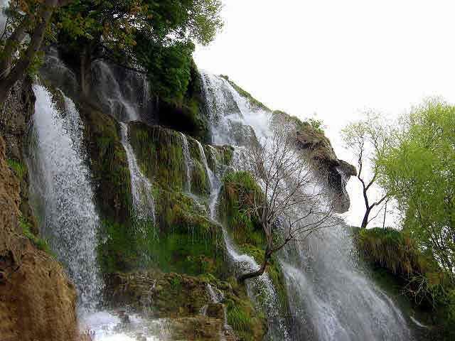 سه آبشار زیبای شهرستان بافت کرمان