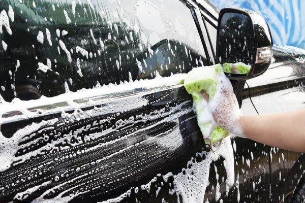 نحوه شستن خودرو با کمترین میزان آب